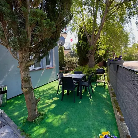 Jodlowa Apartment *